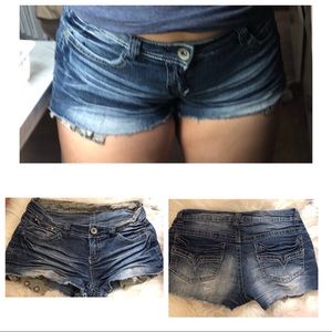 Jean shorts!